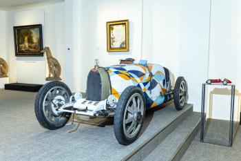 Estimation gratuite de voitures de collection, véhicules anciens et automobiles de prestige. Expertise confidentielle par Artexpertise Paris depuis 2009 partout en France.